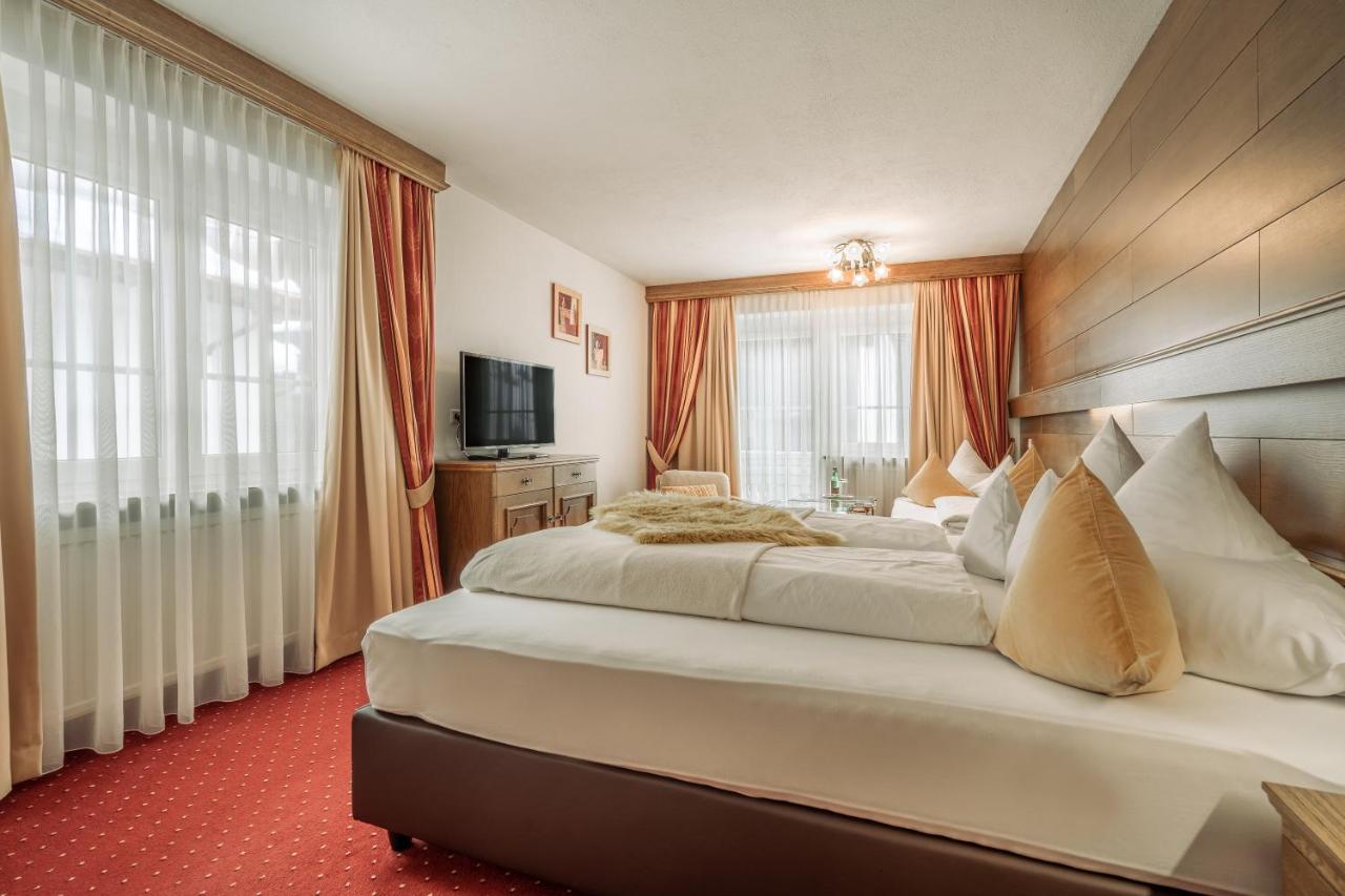 Fortuna Apart Hotel B&B イシュグル エクステリア 写真