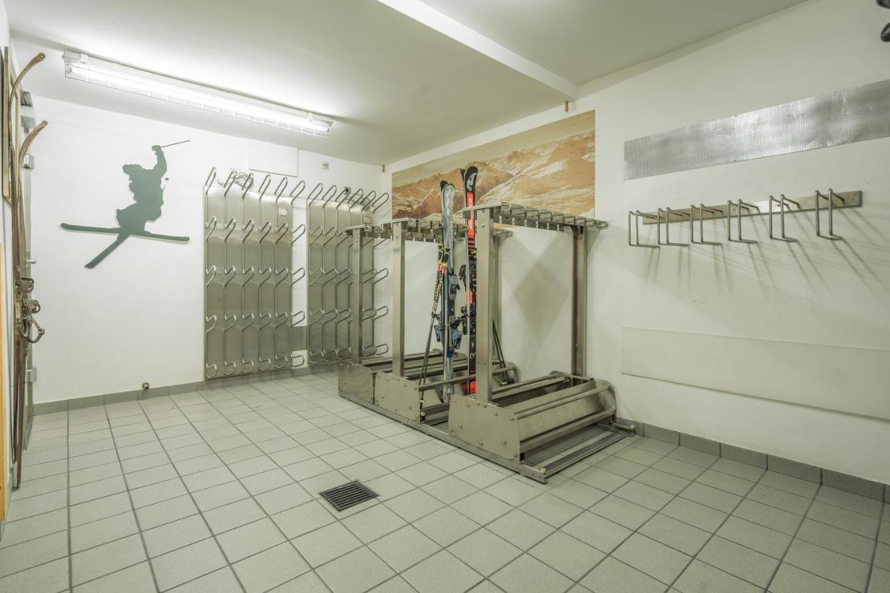 Fortuna Apart Hotel B&B イシュグル エクステリア 写真